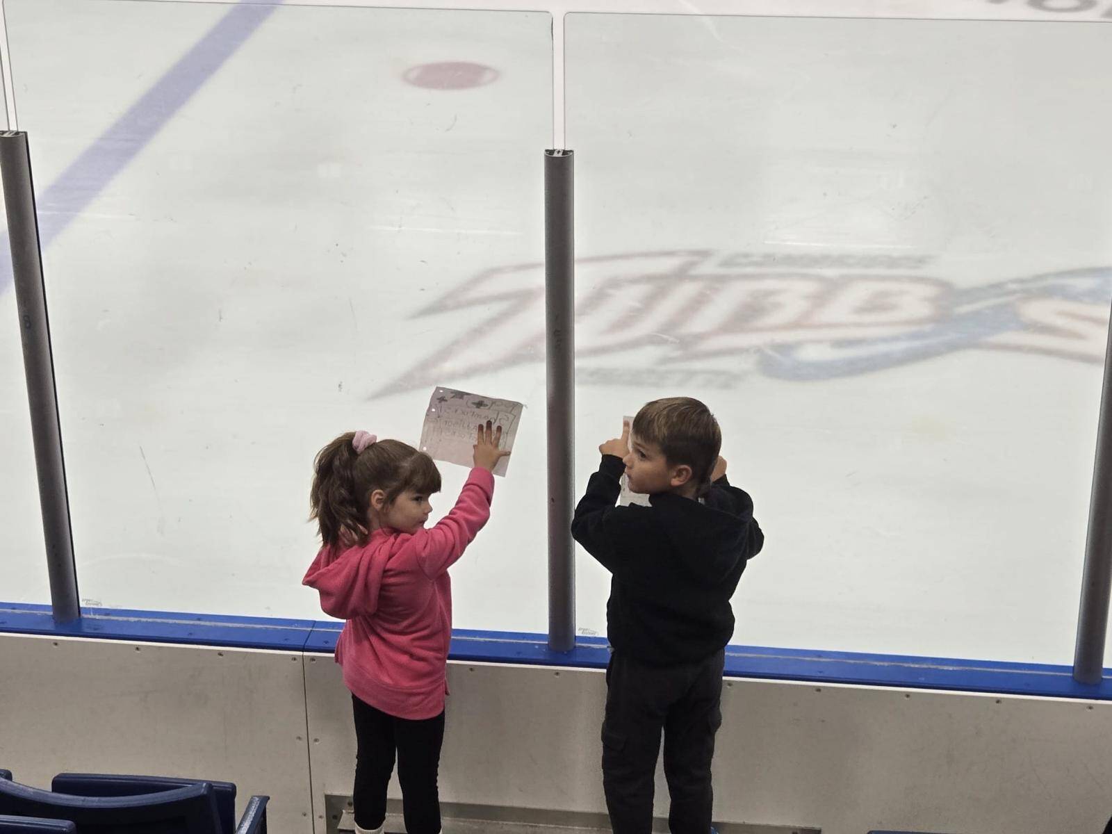 U9MD_Pink_in_the_rink_4.jpeg
